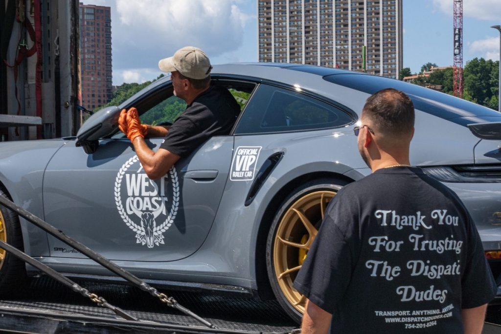 A vehicle loading process. 